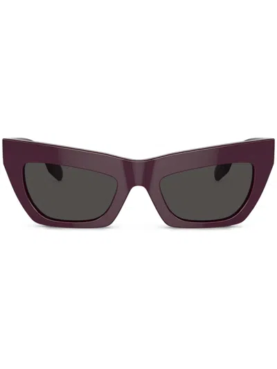 Burberry Eyewear Logo-plaque Sunglasses In Burgundy