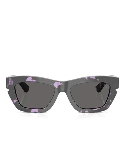 Burberry Eyewear Marble-effect Geometric Sunglasses In Gray
