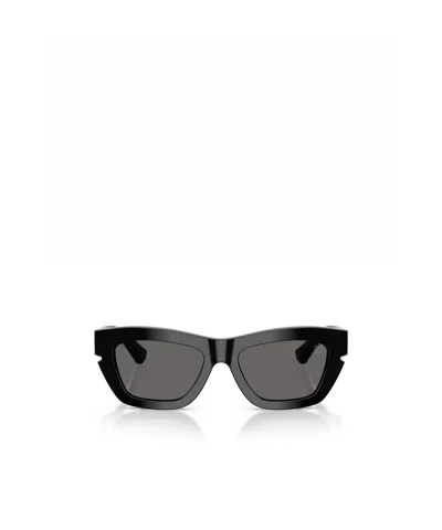 Burberry Eyewear Rectangular Frame Sunglasses In Black