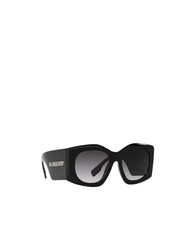 Burberry Full Frame Sunglasses In Black