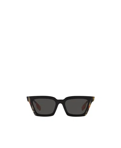 Burberry Eyewear Square Frame Sunglasses In Black