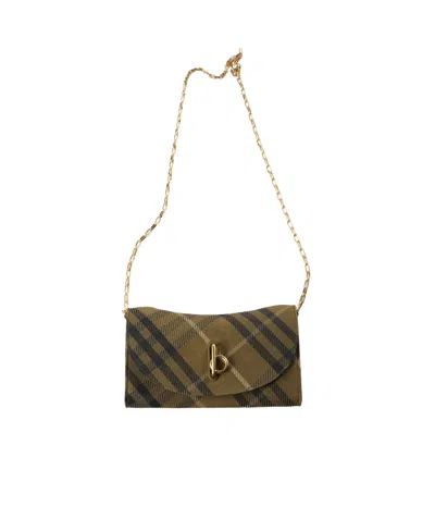 Burberry Flip Shoulder Bag In Furrow