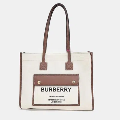 Pre-owned Burberry Freya Medium Bag In Beige