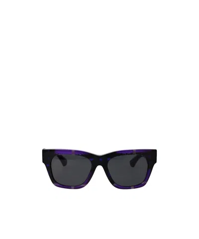 Burberry Full Frame Sunglasses In Black
