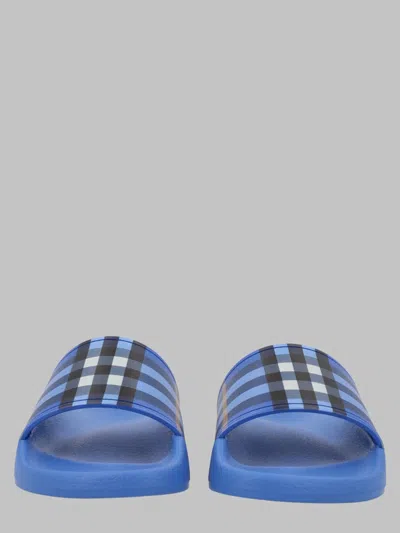 Burberry Mini Stylish Furl Sandals For Girls In Blue