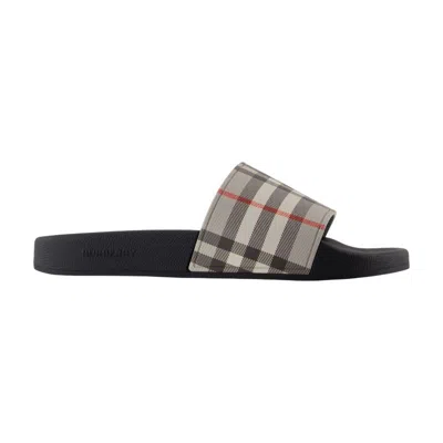 Burberry Furley Sandals In Gray