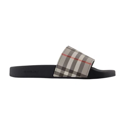 Burberry Furley Sandals In Gray