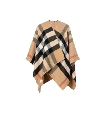 Pre-owned Burberry Fw22 Wool Check Reversible Cape Poncho Women's Khaki In Beige