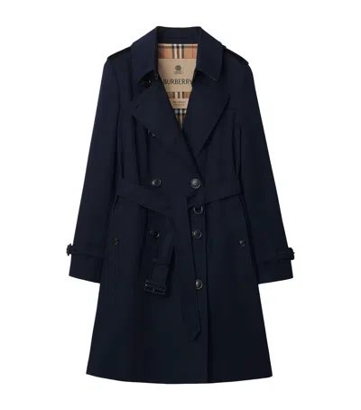Burberry Gabardine Chelsea Heritage Trench Coat In Blue