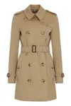 Burberry Women Beige Gabardine Heritage Chelsea Trench Coat