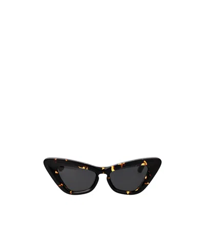 Burberry Geometric Frame Sunglasses In Black