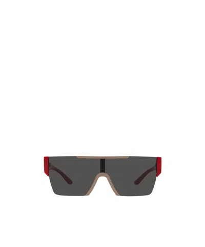 Burberry Geometric Frame Sunglasses In Black