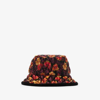 BURBERRY BURBERRY GERANIUM LEAF​ NYLON BUCKET HAT