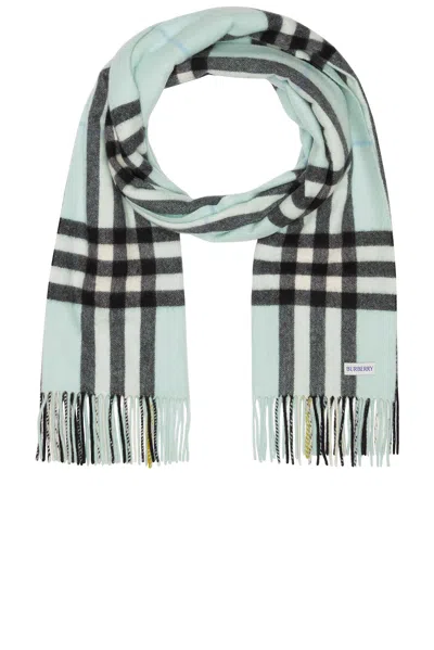 Burberry Giant Check Cashmere Scarf In Spearmint