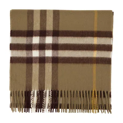 BURBERRY BURBERRY GIANT CHECK SCARF