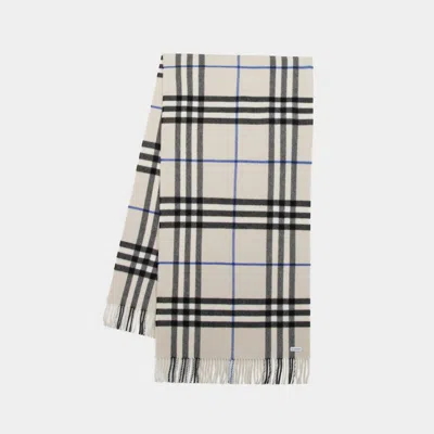 Burberry Giant Check Scarf In Neutral