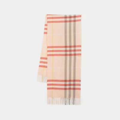 BURBERRY BURBERRY GIANT CHECK SCARF