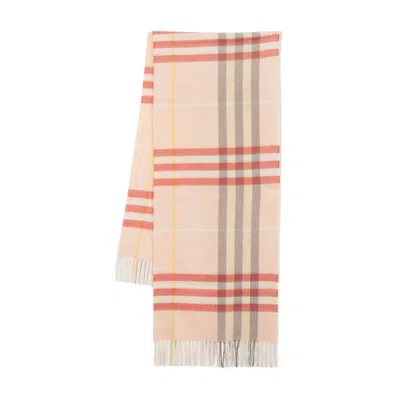 Burberry Giant Check Scarf In Pink