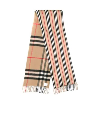 Burberry Giant Vintage Check Scarf In Nude