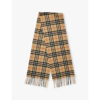 BURBERRY SAND IP CHECK CHECK CASHMERE BRAND-TAB CASHMERE SCARF ON