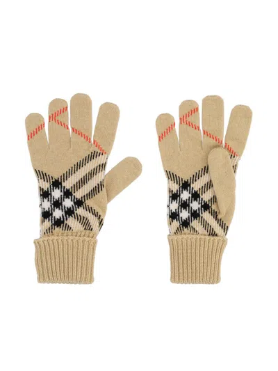 Burberry Gloves In Brown