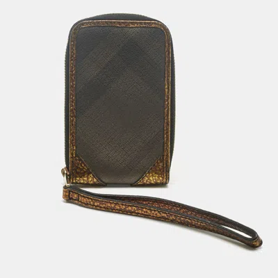 Pre-owned Burberry Gold/brown Smoke Check Coated Canvas Zip Wristlet Pouch