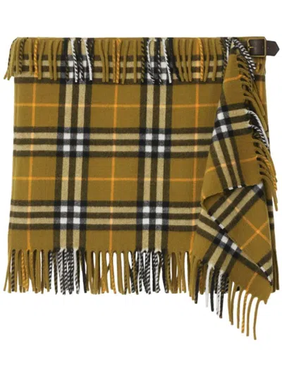 Burberry Gonna Con Fibbia Decorativa In Green