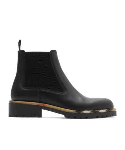 Burberry Gravel Chelsea Boots In Black