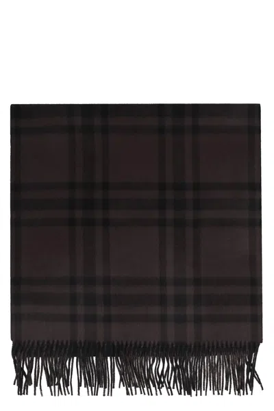 Burberry Grey Checkered Cashmere Scarf With Fringed Hemline In Black