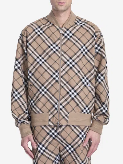 Burberry Harrington Jacket In Beige