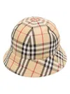 Burberry Cappello Bucket A Quadri In Brown