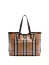 Burberry `highlands` Medium Tote