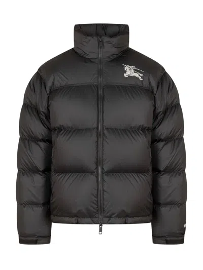 Burberry Highlands Puffer Jacket In Black