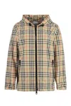 BURBERRY BURBERRY HOODED WINDBREAKER