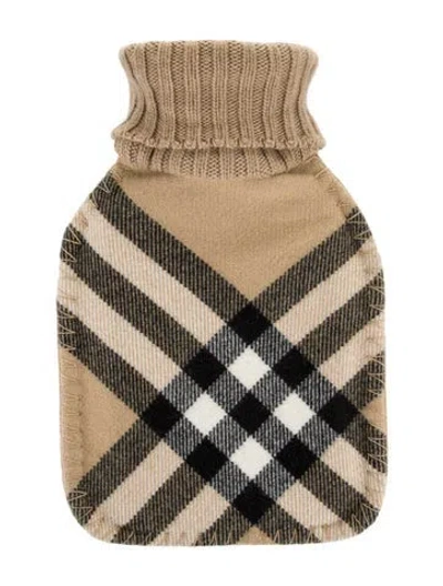 Pre-owned Burberry Hot Water Bottle Nova Check Set In Neutral