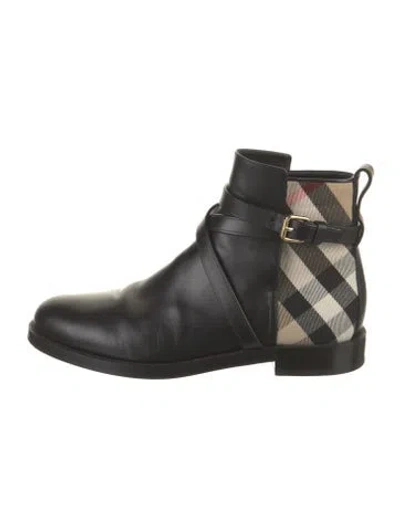 Pre-owned Burberry House Check Pattern Leather Chelsea Boots In Black