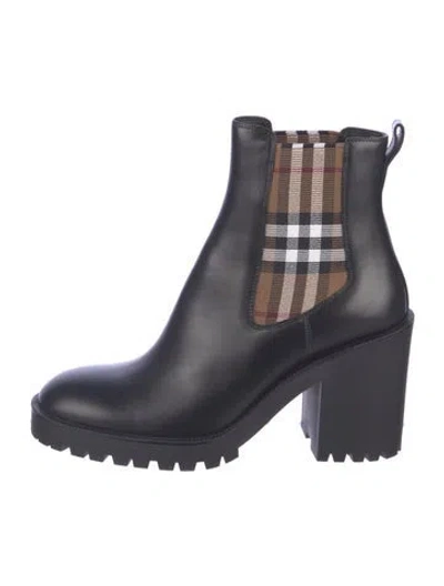 Pre-owned Burberry House Check Pattern Leather Chelsea Boots In Blue