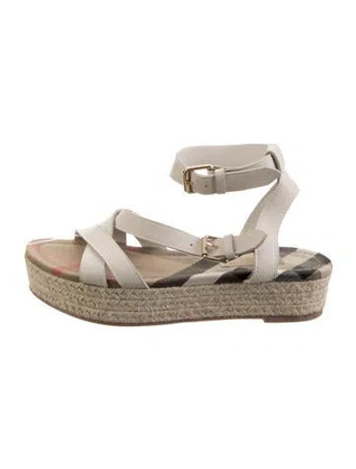 Pre-owned Burberry House Check Pattern Leather Espadrilles In Neutral