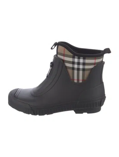 Pre-owned Burberry House Check Pattern Rubber Rain Boots In Black