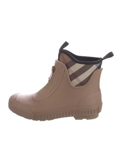 Pre-owned Burberry House Check Pattern Rubber Rain Boots In Neutral