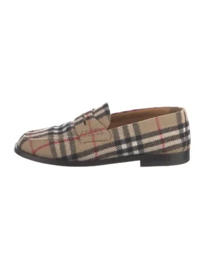 Pre-owned Burberry House Check Pattern Wool Loafers In Neutral