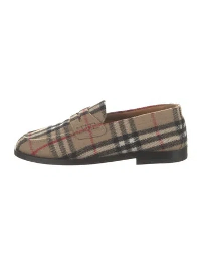 Pre-owned Burberry House Check Pattern Wool Loafers In Neutrals