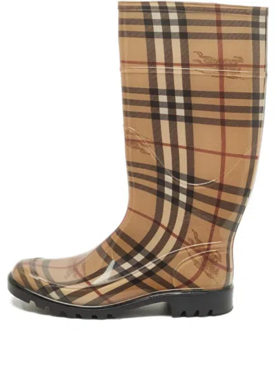 Pre-owned Burberry House Check Round-toe Boots In Brown