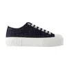 Burberry Jack L Low Sneakers In Black