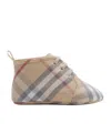 Burberry Kids Check-pattern Lace-up Crib Shoes In Neutral