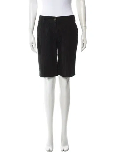 Pre-owned Burberry Knee-length Shorts In Black