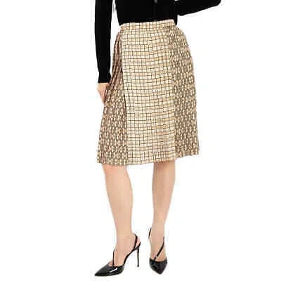 Pre-owned Burberry Ladies Contrast Graphic Print Pleated Skirt In White