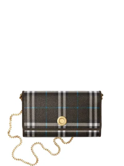 Burberry Lc Hannah Ch Dfc In Snugipchck