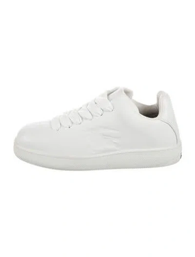Pre-owned Burberry Leather Athletic Sneakers In White