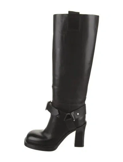 Pre-owned Burberry Leather Boots In Black